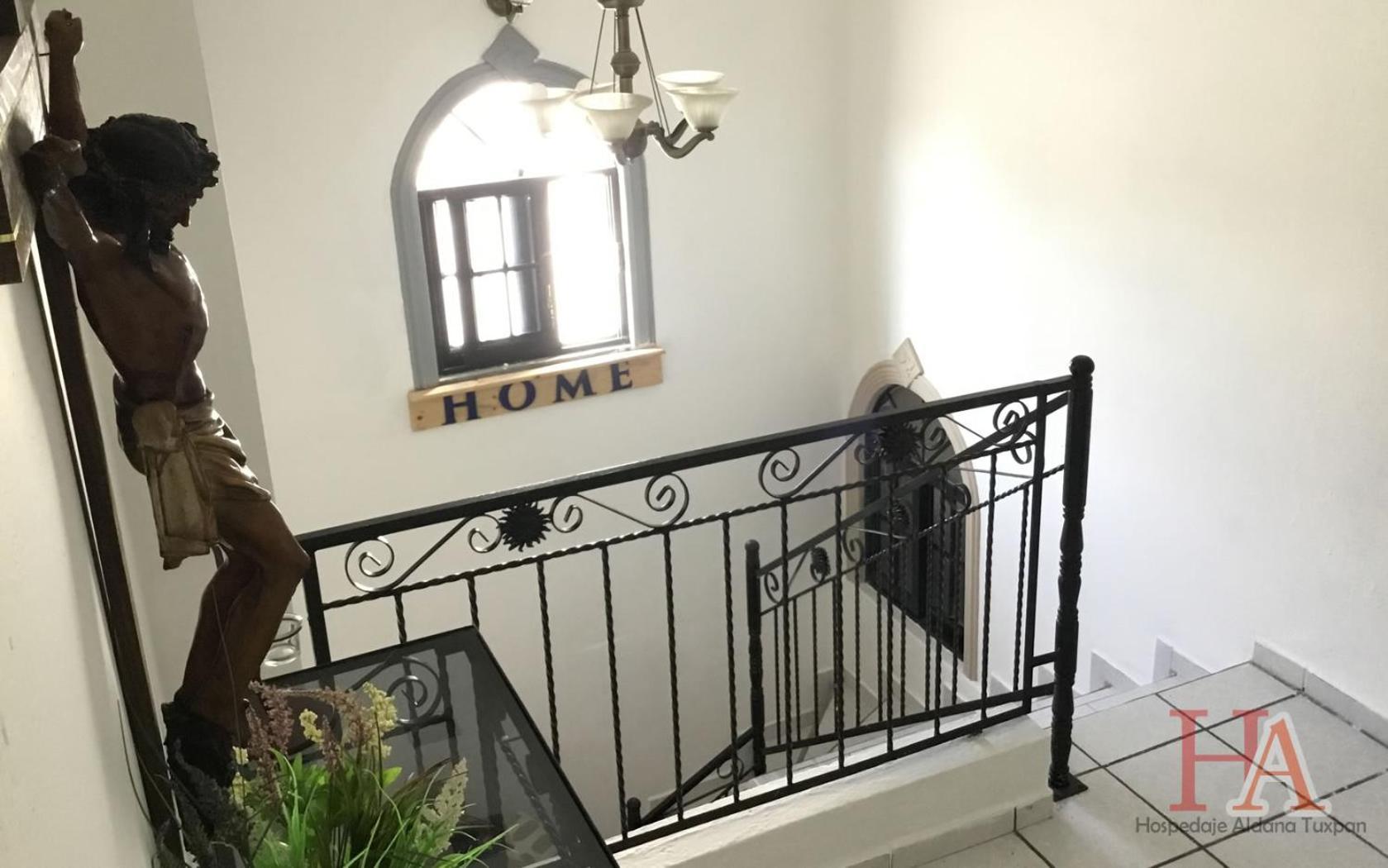 Hospedaje Aldana - Casa La Vista En Zona Verde Tuxpan  Exteriör bild